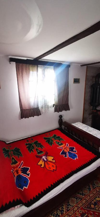Etno Domacinstvo Miris Bosiljka Apartment Mislodin Exterior foto