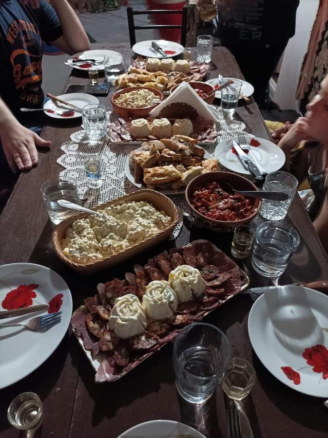 Etno Domacinstvo Miris Bosiljka Apartment Mislodin Exterior foto